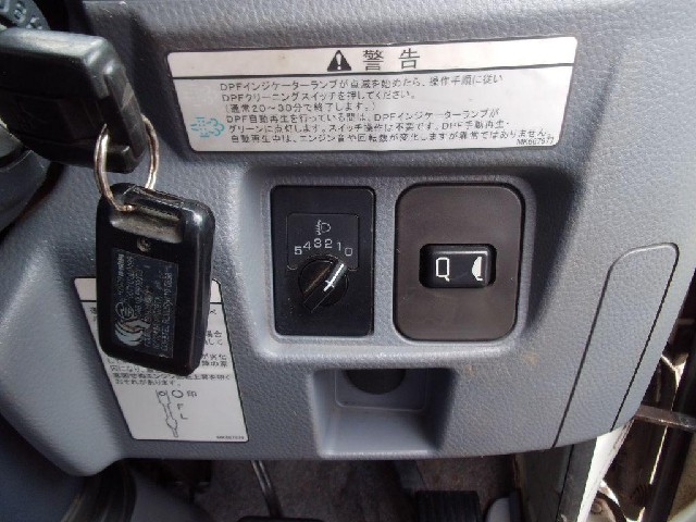 ea498b1c294fb8ed43a25080a76d34b3.jpg