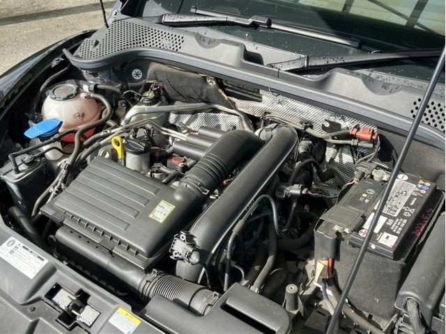 73b542f987d844b18d653fa0549493aa.jpg