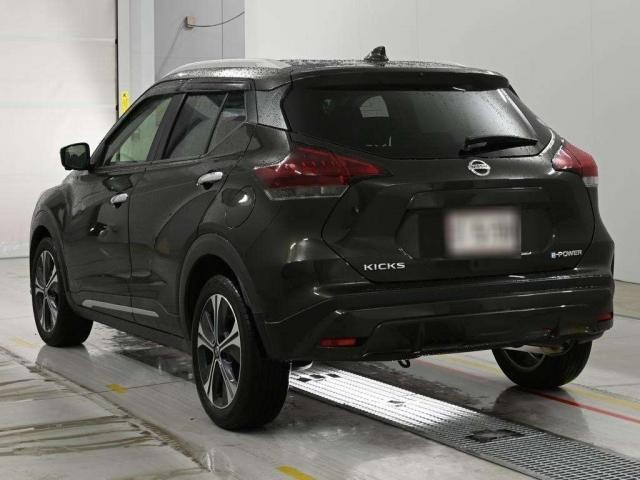 26694517_carP_l_3.jpg