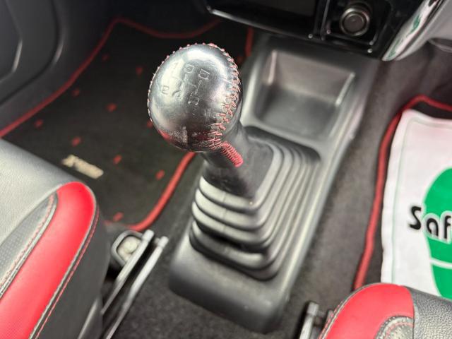 bb811d1fda275c1e89e9a7eede8c6ce3.jpg