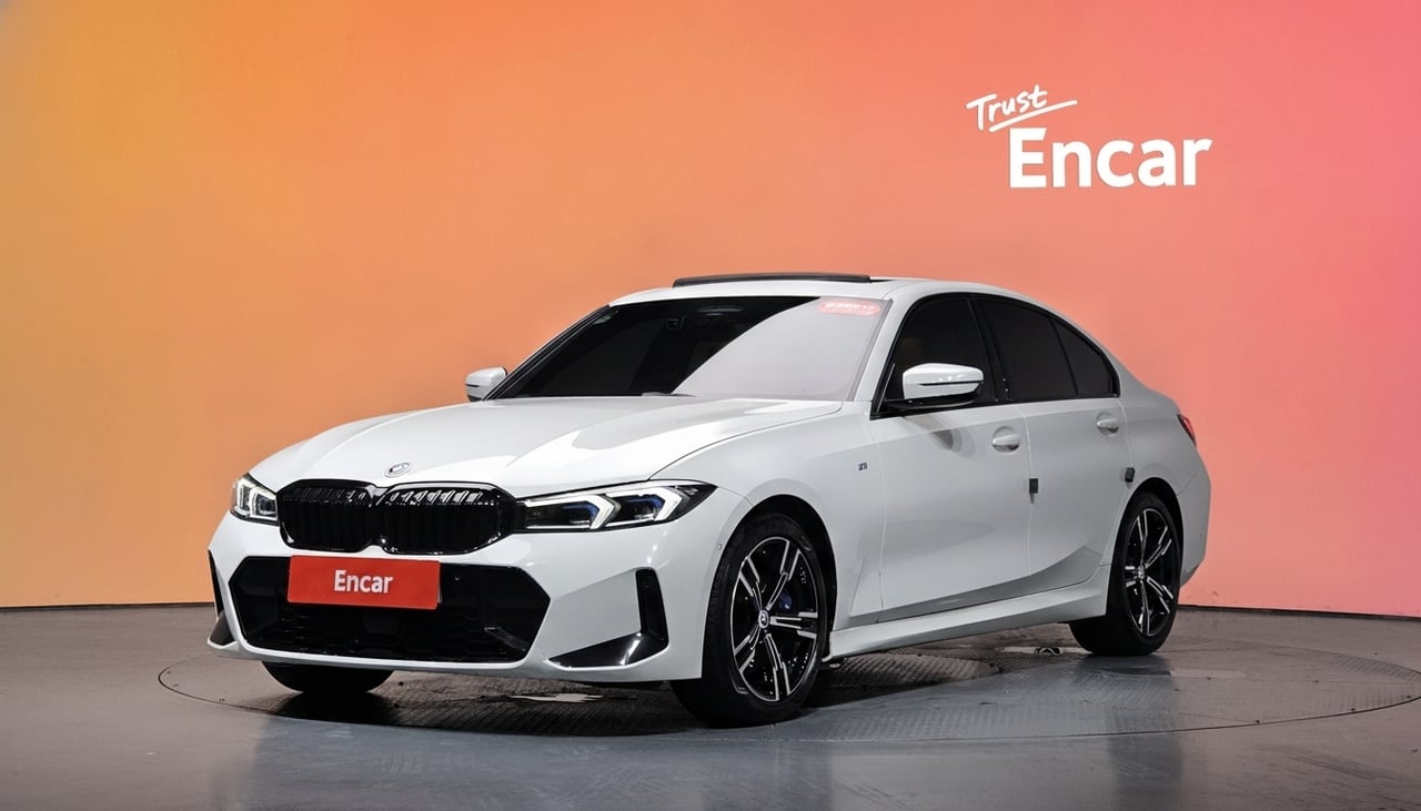2024 BMW 3, photo 1 of 1