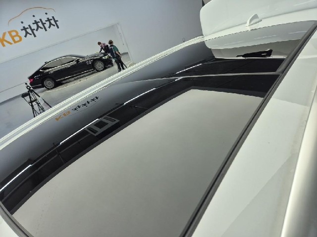 6061000897R13.jpg