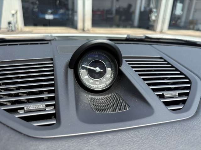 557d70960bc4318c5ae8ae98f722ada6.jpg