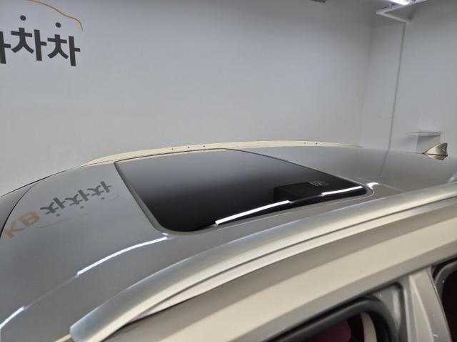 6051500517R13.jpg
