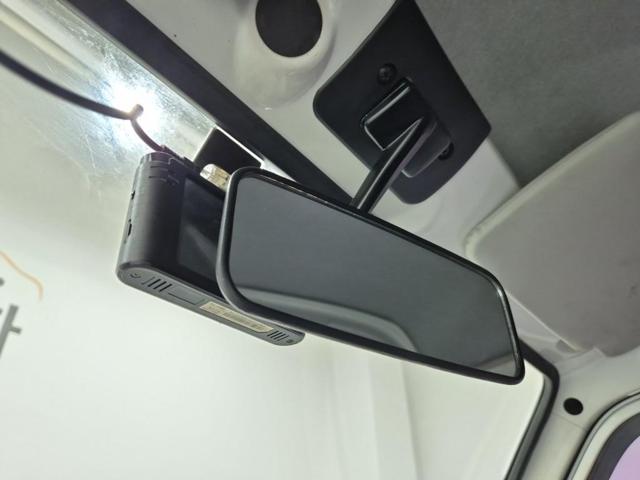 6051001488R11.jpg