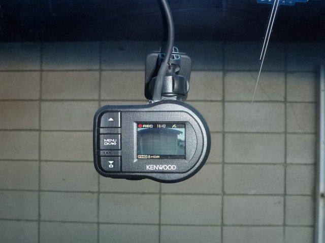 737f685ec1d68e50b6ce8b3c50fd6e61.jpg