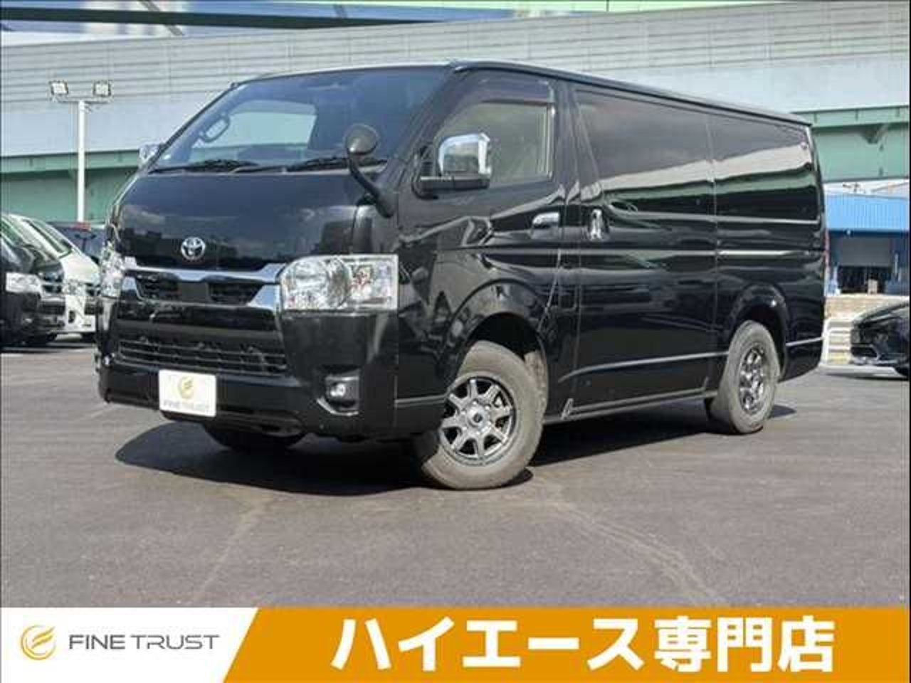 2023 Toyota Hiace, photo 1 of 1