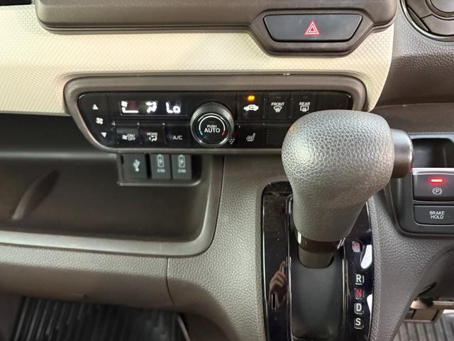 0710030A30261028W01806.jpg