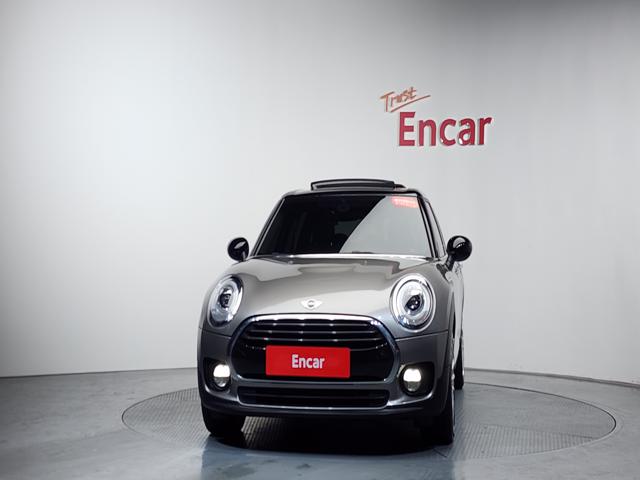 d6bfe2240ace8512aa2d49031d298357.jpg