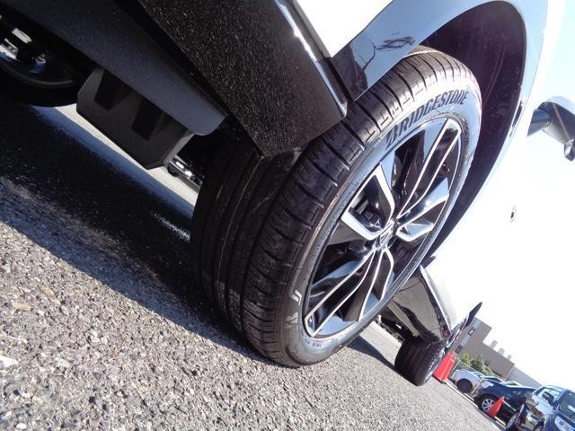 9680d51356e3cc8f2ceebb7cd67722e8.jpg