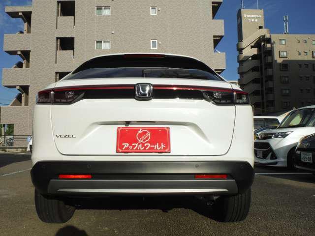fd26ed221744821e92474eb9d0ca8875.jpg