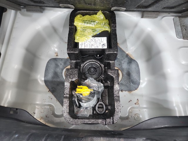 lotterental_105025690_5KyEd_8.jpg