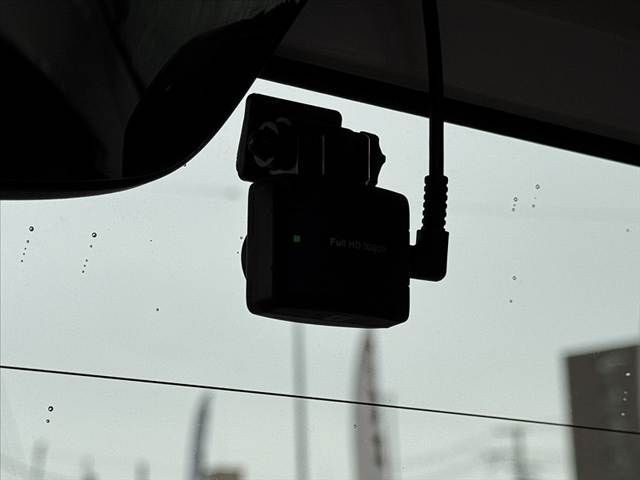 e04a02f33a519a260ab39dd48208096a.jpg
