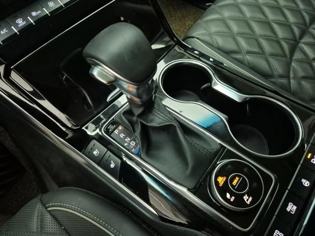 6051000272R8.jpg