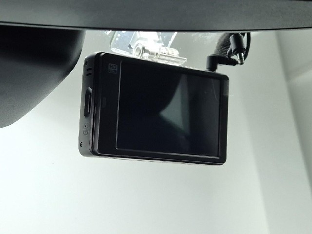 6071000837R17.jpg