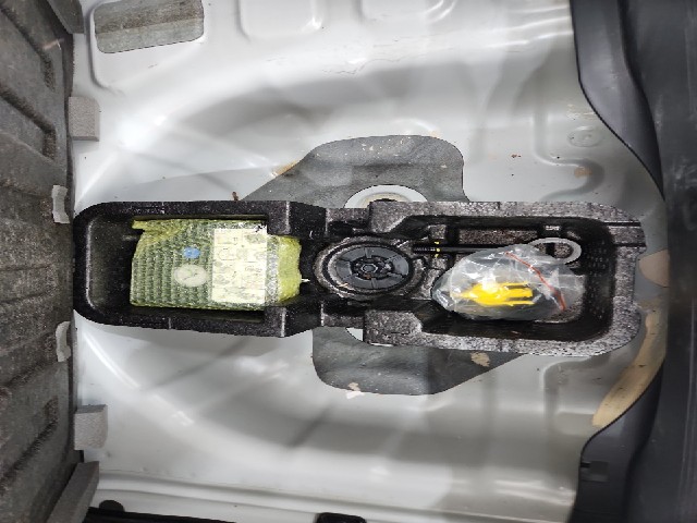 lotterental_104659643_go1lb_9.jpg