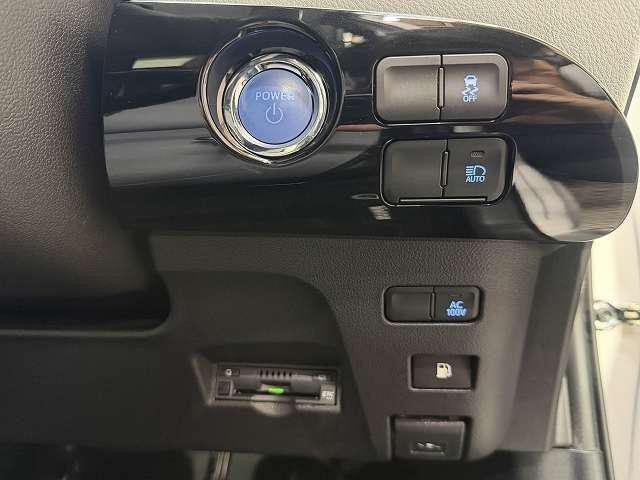 d79bec3b4e5339aec55fcb54e78d704f.jpg
