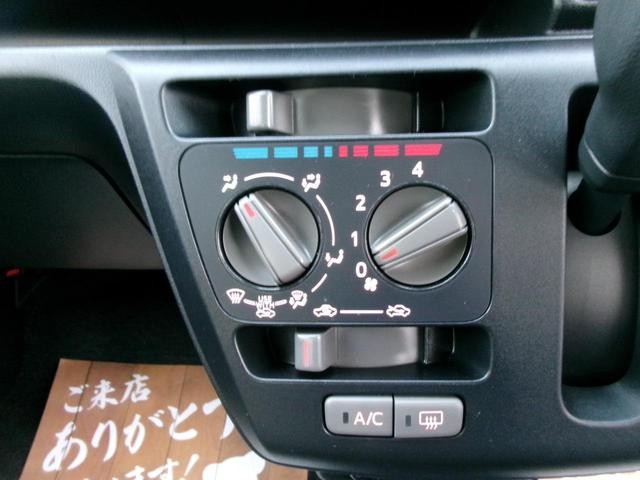 0400046A30251004W00203.jpg