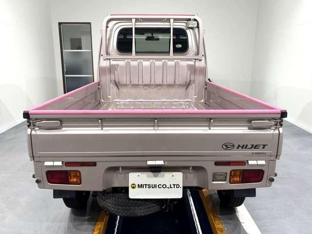 dc4eb37ba19e5e49266f9af8b9580364.jpg