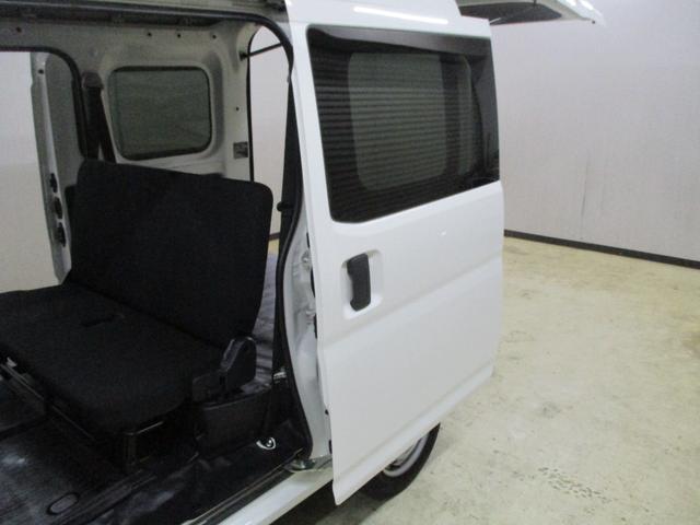 0902619A30260621W00209.jpg