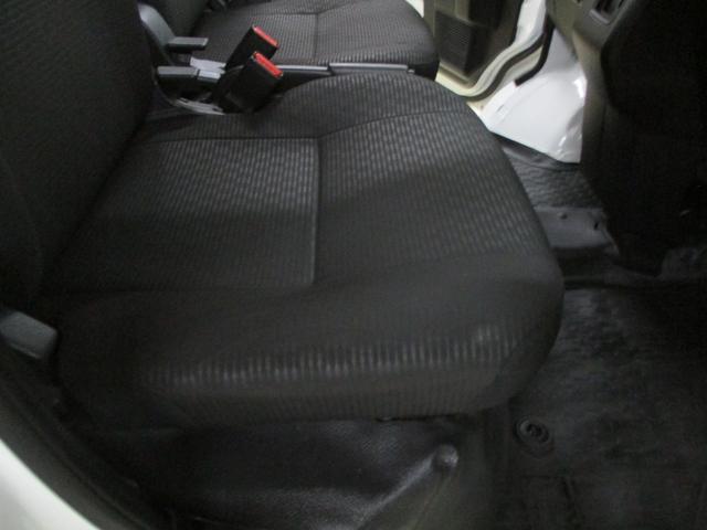0902619A30260621W00213.jpg