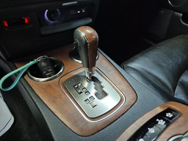 5121000815R8.jpg