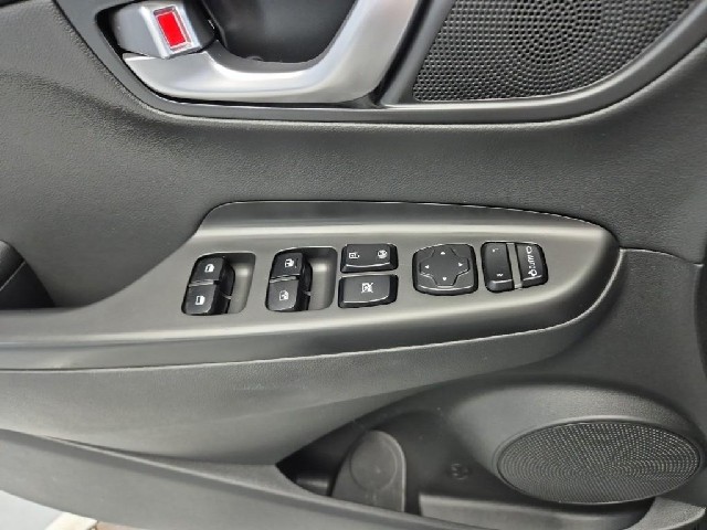 6061500581R18.jpg