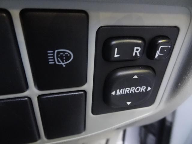 0730200A30261024W00217.jpg