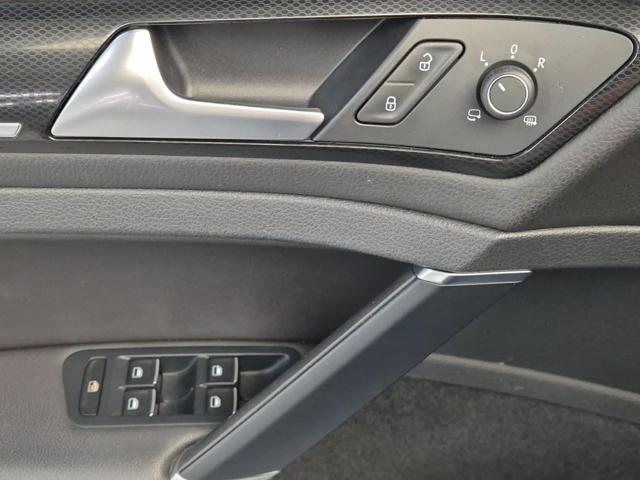 6051000120R17.jpg