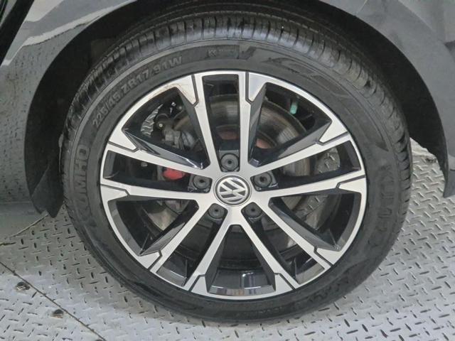 6051000120R20.jpg