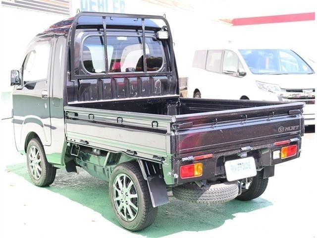 aab99ef7a143dd731b85231fe9f49194.jpg