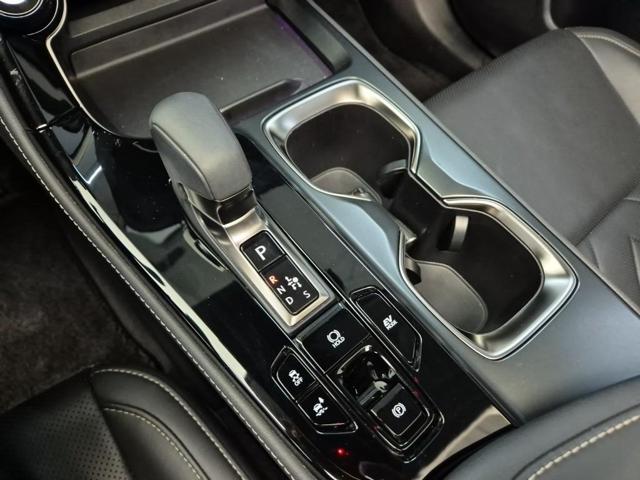 5121500749R8.jpg