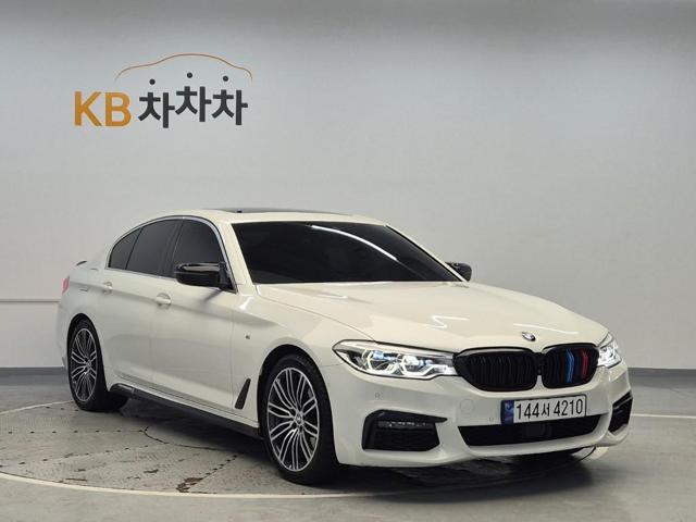 5111501978R4.jpg