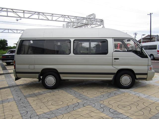 80be958fac8abfd5a00842a78112cb21.jpg