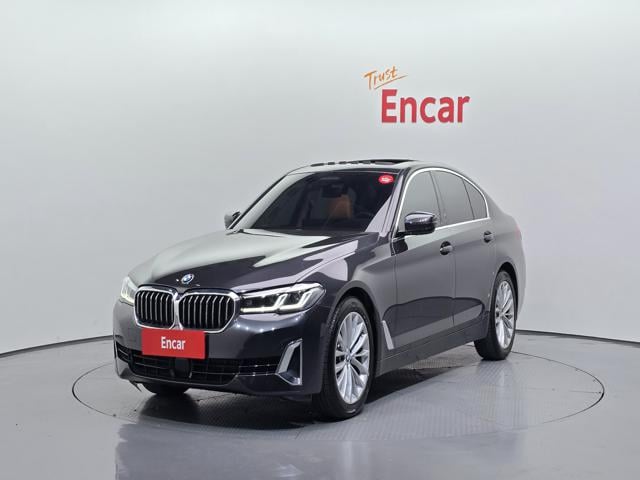 126d1586a02e43964e843e76114fac52.jpg