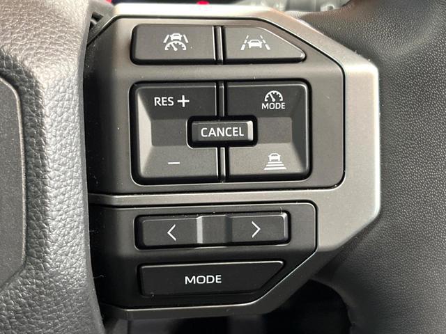 8335ef4f4aa043b9010eda011b981e94.jpg