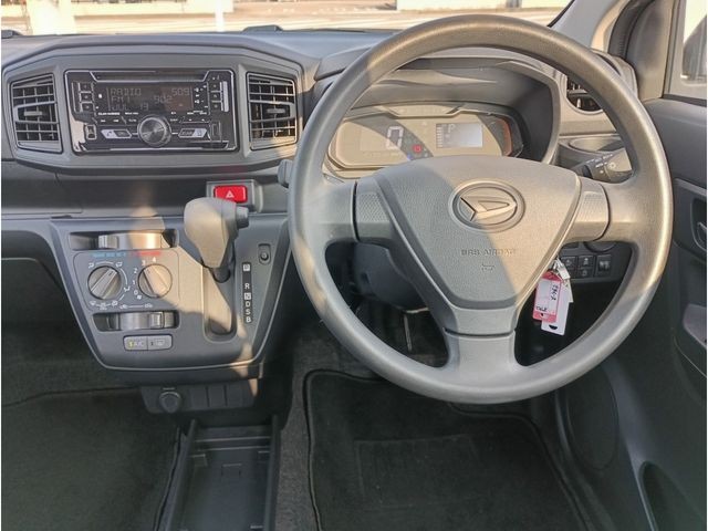 735b6c30eaa54bb2cbb52149152ef6c6.jpg