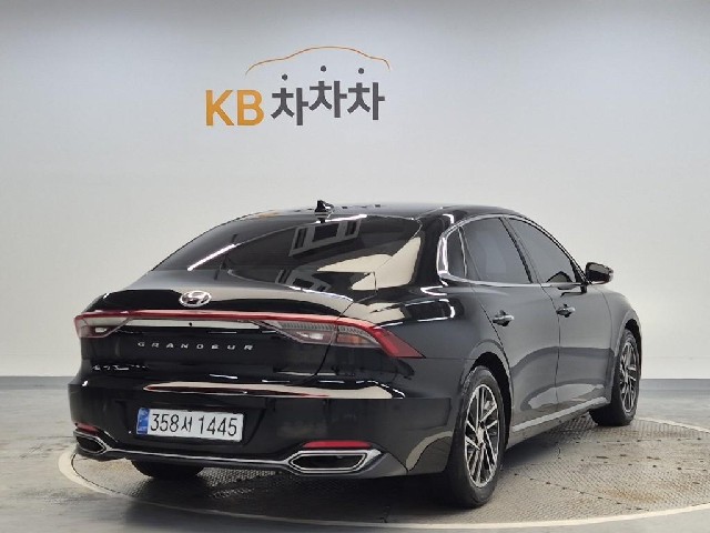 6071501917R3.jpg