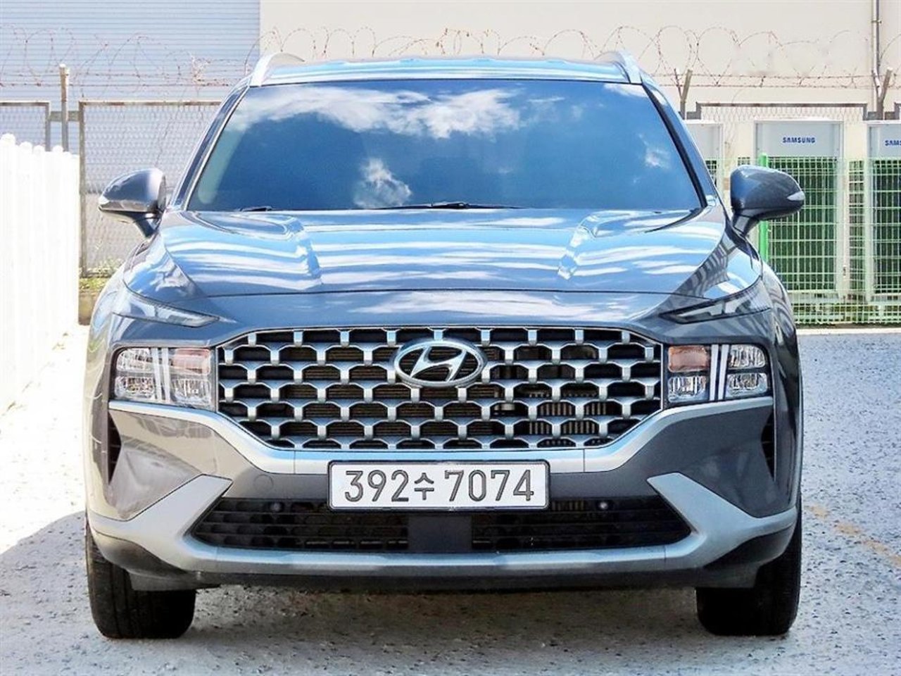 2021 Hyundai Santa, photo 1 of 1