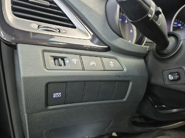 6071501895R18.jpg