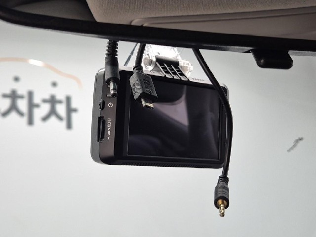 6071002306R16.jpg