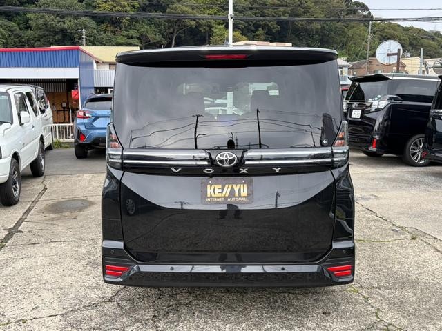 0500063A30261009W00213.jpg