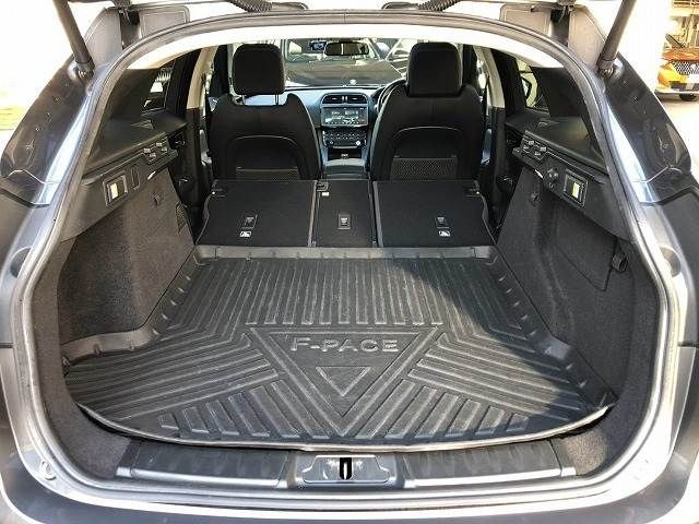 d8b4a4591cc425ff7aab0d27cb6700cc.jpg