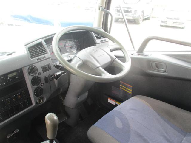 4cd7a2f450fd402ff5466f3784549631.jpg