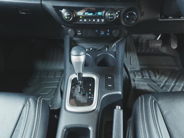 c74be06d26e9ebf5889fa940ef1a7e8c.jpg