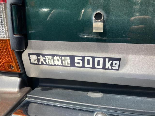 0800018A30220707W00116.jpg