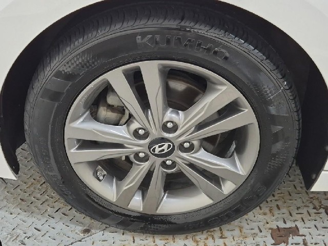 6071502228R19.jpg