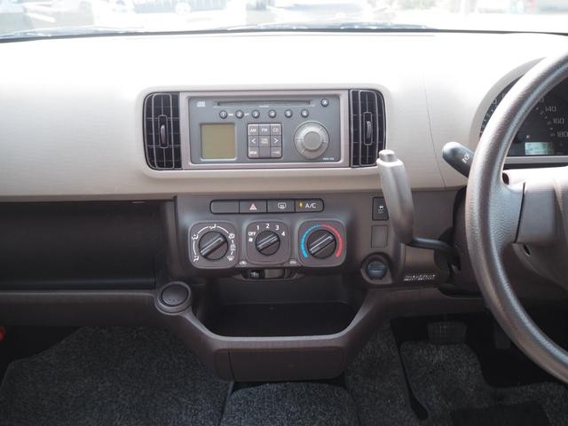 1002942A30260723W00211.jpg
