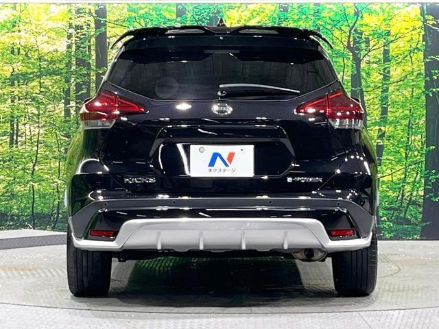 145cc31a8361ff22ab77a8bf3c62d049.jpg