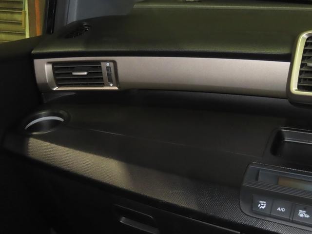 0310419A20261028W00719.jpg